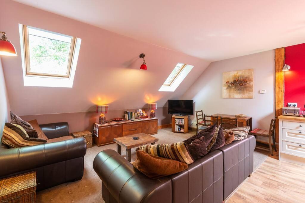 The Beeches Studio, Highlands Of Scotland Newtonmore Luaran gambar
