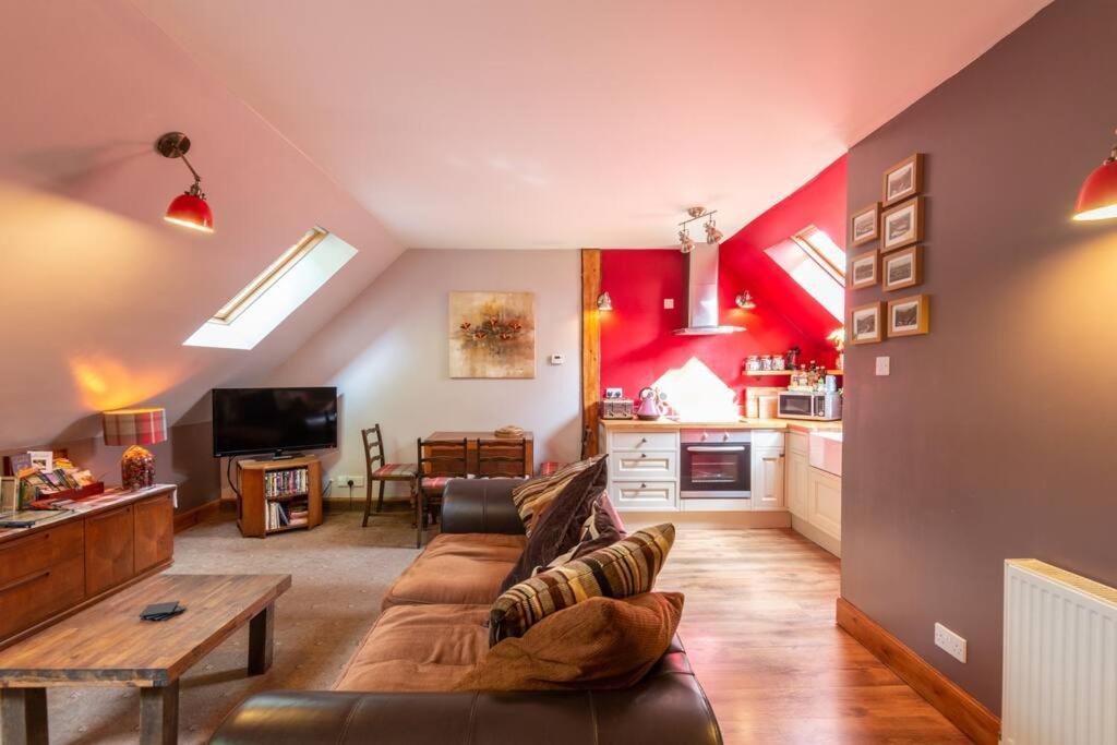 The Beeches Studio, Highlands Of Scotland Newtonmore Luaran gambar