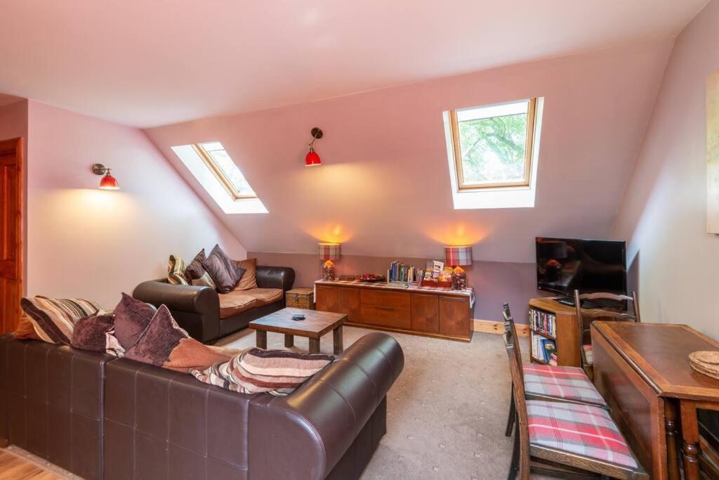 The Beeches Studio, Highlands Of Scotland Newtonmore Luaran gambar